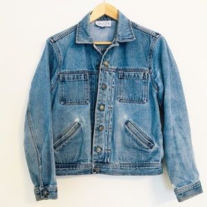 VINTAGE Casual Corner Annex Light Wash Jean Jacket